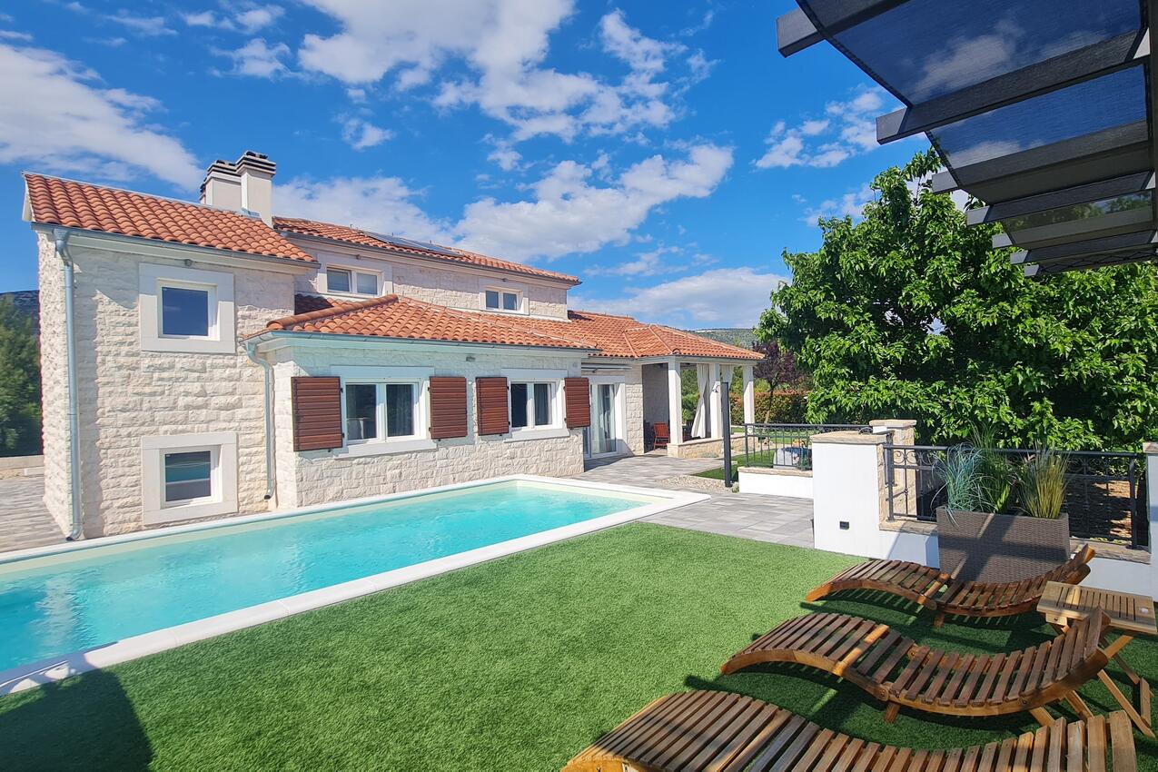 Haus mit Pool für Familien Dubrava bei Sibenik - Dubrava kod Šibenika, Sibenik - 24950