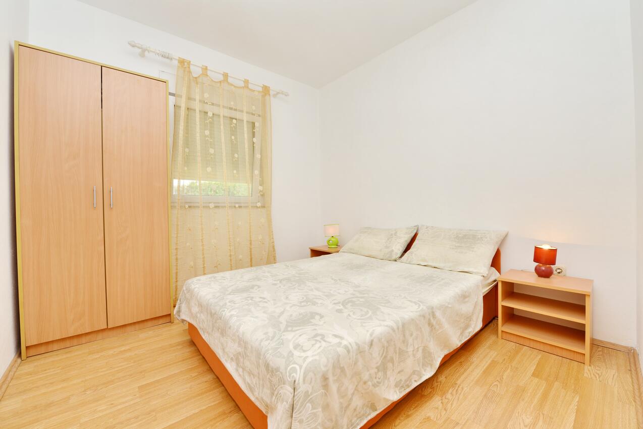 Lägenheter vid havet Vir - 24953