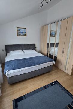 Családi apartmanok a tenger mellett Tkon, Pasman - 24955