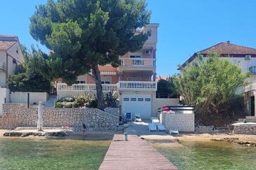 Családi apartmanok a tenger mellett Tkon, Pasman - 24955 Adriatic.hr