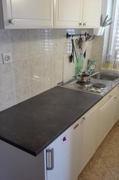 Appartamenti e camere con parcheggio Banjol, Arbe - Rab - 24964