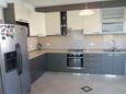 Vrboska, Küche in folgender Unterkunftsart apartment, WiFi.