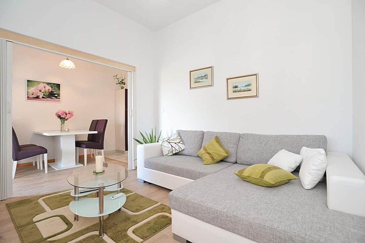 Leiligheter ved sjøen Poljana, Ugljan - 24970