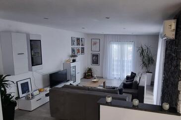 Apartamenty z parkingiem Duce, Omis - 24975