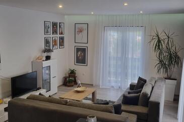 Apartamenty z parkingiem Duce, Omis - 24975