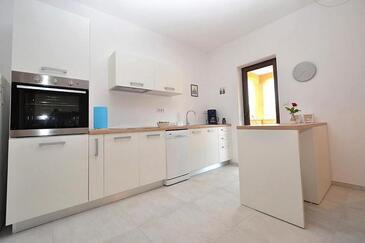 Apartmány s parkoviskom Novigrad - 24976