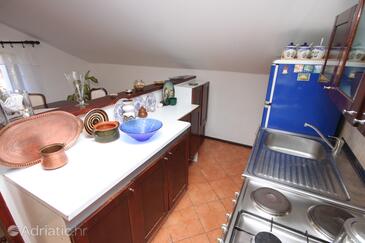 Appartamenti e camere con parcheggio Cunski, Lussino - Lošinj - 2498