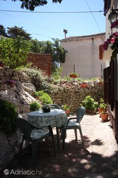 Apartments and rooms with parking space Ćunski, Lošinj - 2498