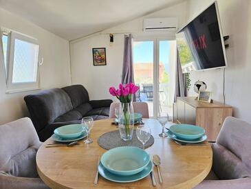 Apartment with terrace Nin, North Dalmatia