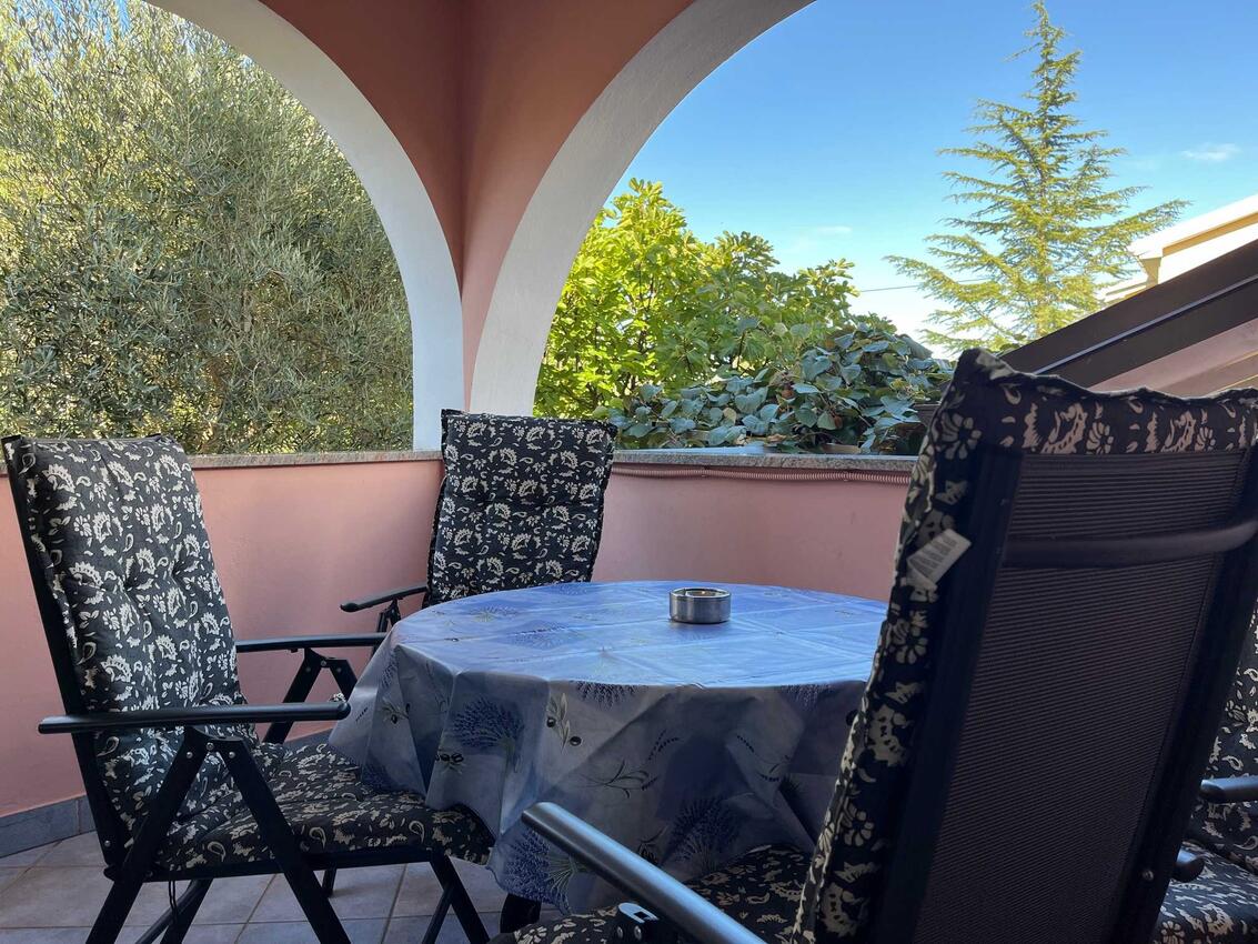 Appartementen met parkeerplaats Vantacici, Krk - 24991