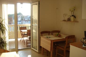 Appartement de deux chambres Banjol, Rab (A-25000-b)