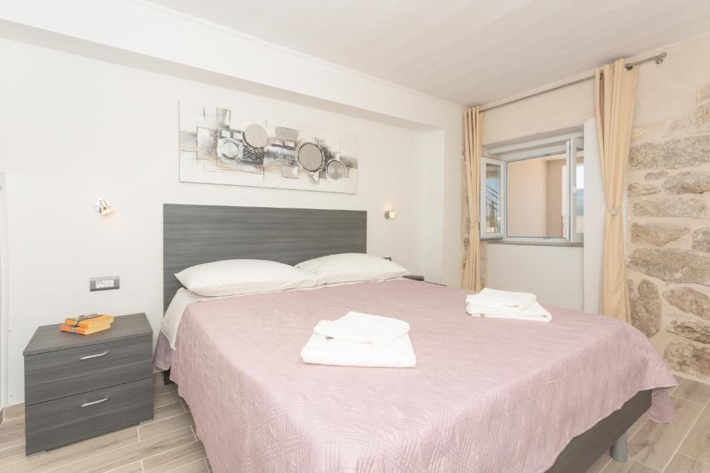 Familiehuis met zwembad Vrpolje, Sibenik - 25004