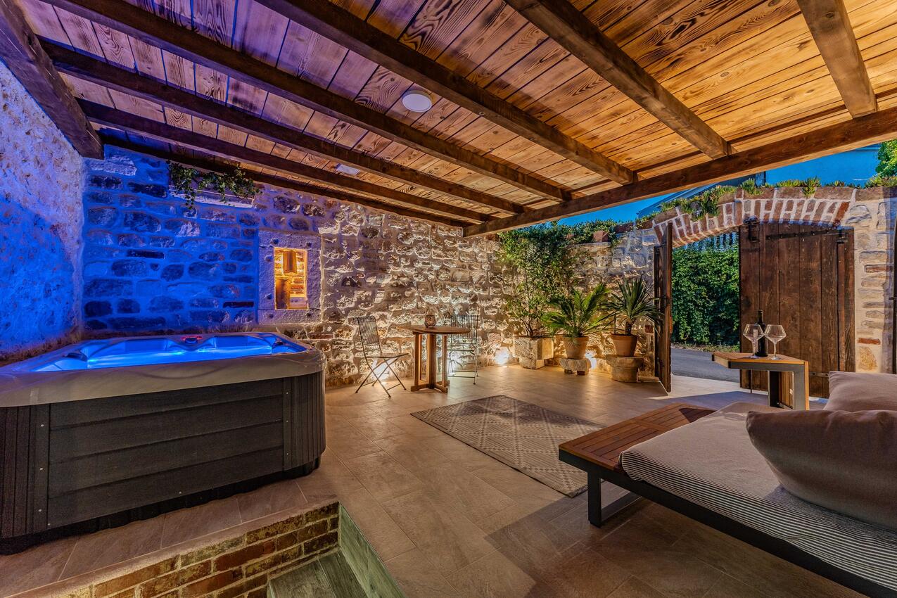 Casa de vacanţă cu parcare Nin, Zadar - 25006