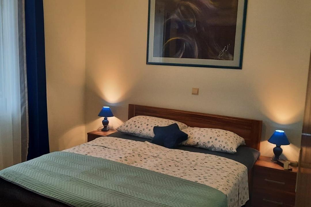 Ferienwohnungen mit Parkplatz Skrbčići, Krk - 25009