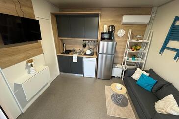 Apartamentos junto al mar Turanj, Biograd - 25010