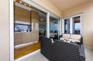 Apartment with balcony Nin, North Dalmatia