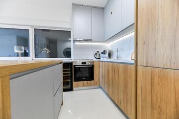 Apartment with terrace and balcony Nin, North Dalmatia