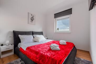 Apartamenty z parkingiem Vir - 25015