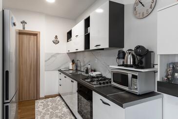 Apartamenty z parkingiem Vir - 25015