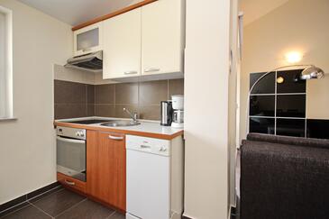 Apartmaji s parkingom Baška, Krk - 25018