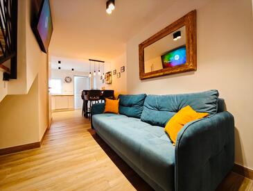 Jadranovo, Stue i overnattingstype house, WiFi.