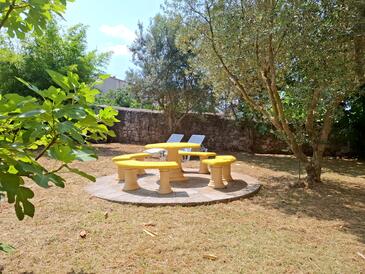 Appartamento di due stanze Malinska Appartamento di due stanze Malinska, Veglia - Krk (A-25025-a(