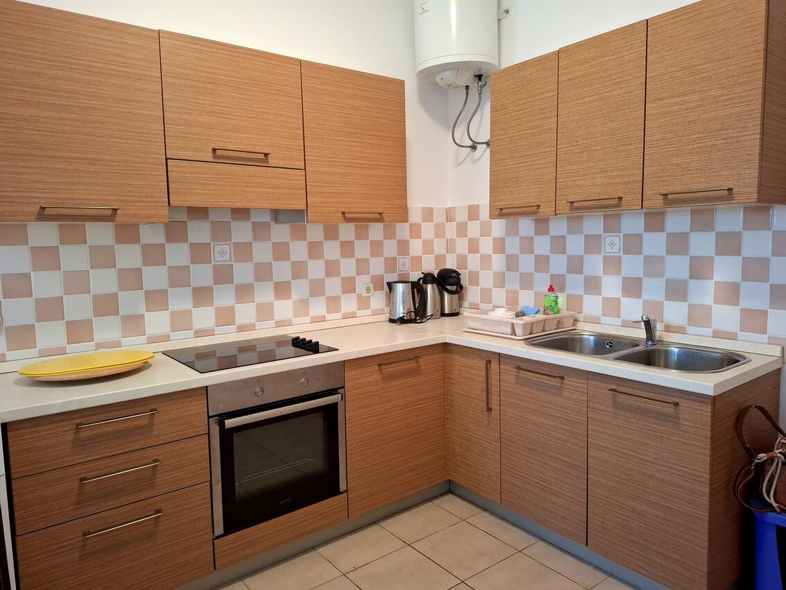 Apartmány s parkoviskom Malinska, Krk - 25025