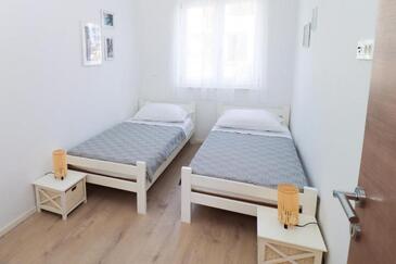 Appartamenti con piscina Brodarica, Sebenico - Šibenik - 25027