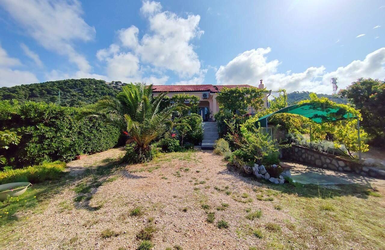 Appartamenti con parcheggio Barbat, Arbe - Rab - 25028