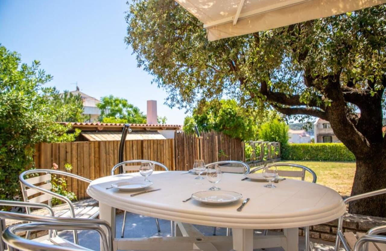 Ferienhaus am Meer Barbat, Rab - 25029