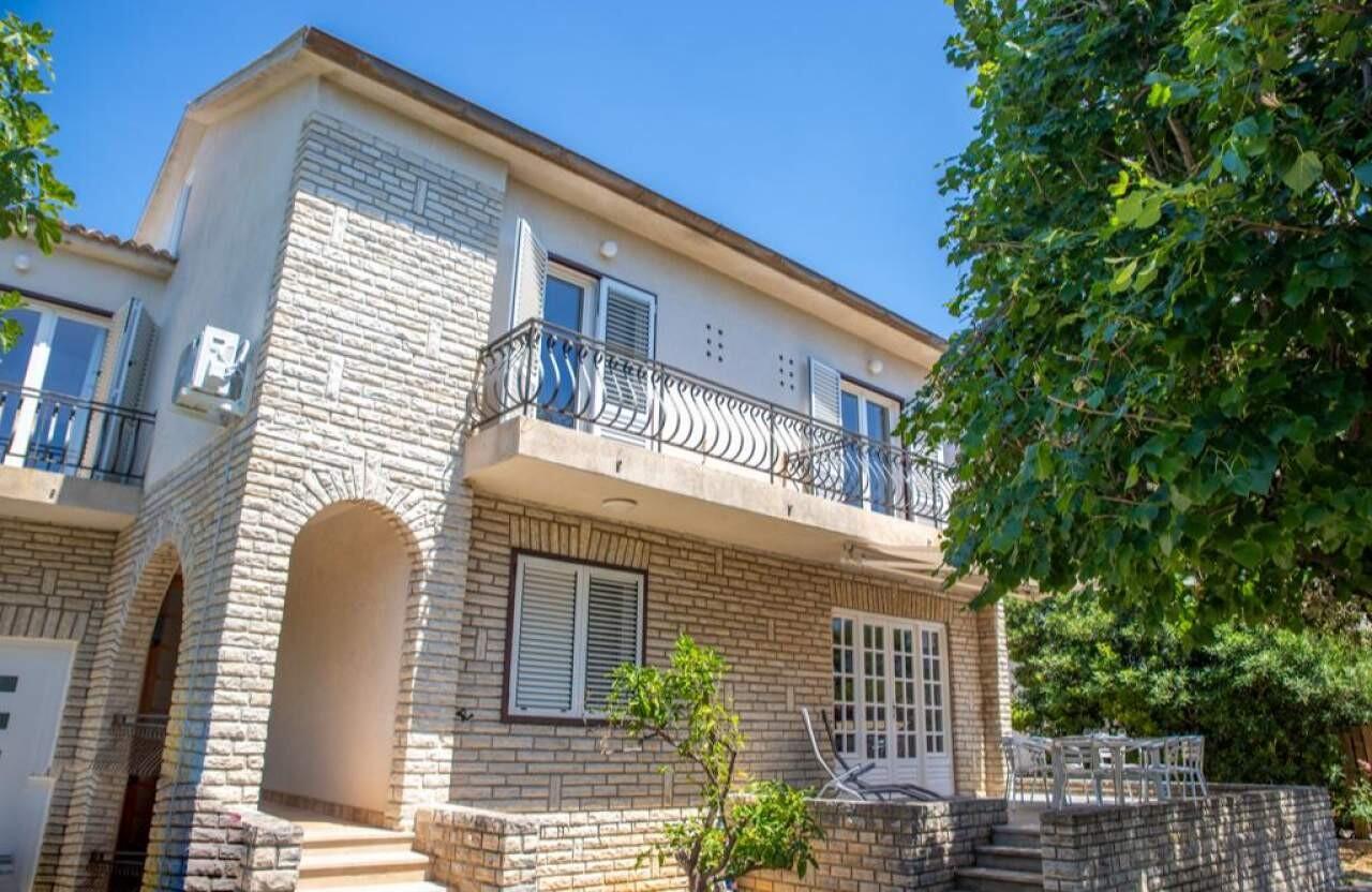 Ferienhaus am Meer Barbat, Rab - 25029