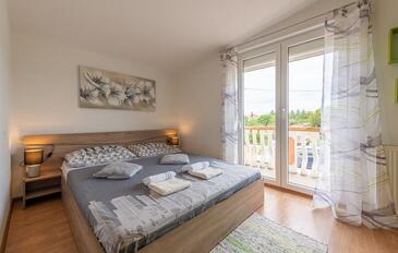 Maison pour la famille avec la piscine Debeljak (Zadar) - 25030