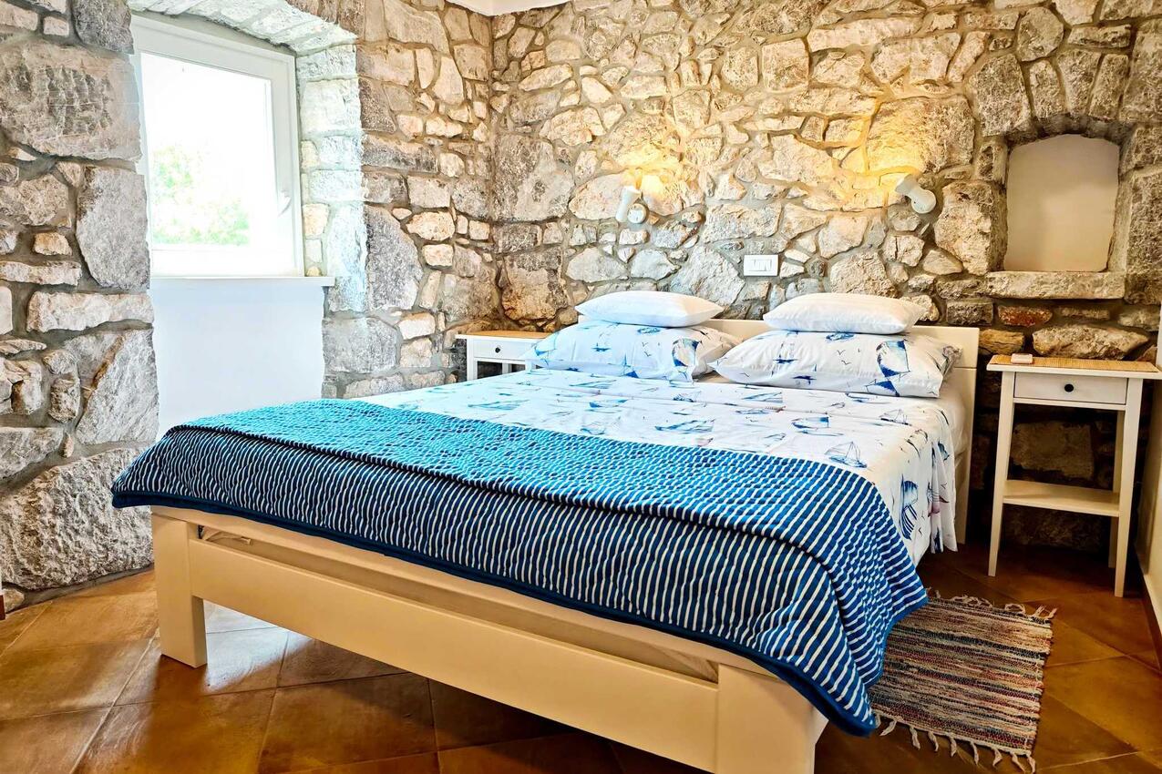 Feriehus med parkering Skrbčići, Krk - 25032