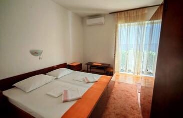 Apartmány pri mori Rab - 25038