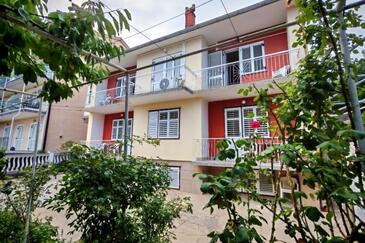 Apartment with terrace Rab, Kvarner