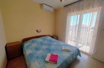 Apartmány s parkovištěm Barbat, Rab - 25045