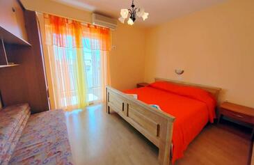 Apartmány s parkovištěm Barbat, Rab - 25045