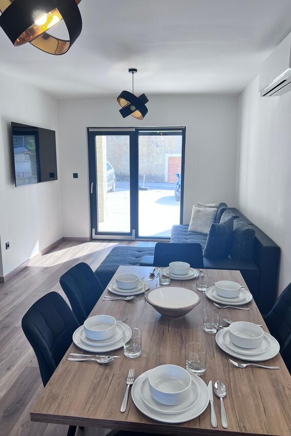 Apartments Ljubač, North Dalmatia