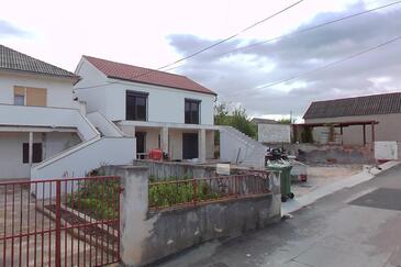 Apartments Ljubač, North Dalmatia