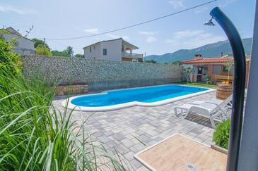 Appartements avec piscine pour les familles avec enfants Kostanje, Omis - 25072 Adriatic.hr