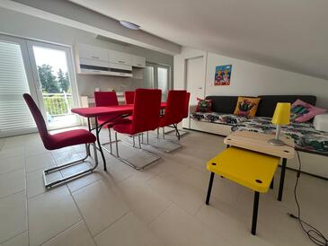 Two bedroom apartment Sušica, Ugljan (A-25080-a(