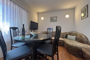 Apartmány s parkoviskom Lukoran, Ugljan - 25081