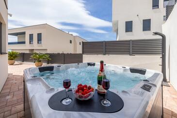 Vakantiehuis in Vodice voor 10 personen