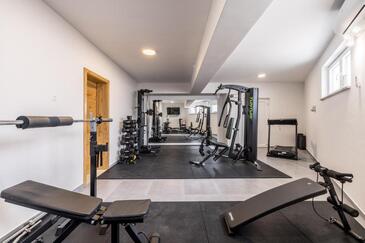 House with terrace Vodice, North Dalmatia