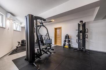 House with terrace Vodice, North Dalmatia