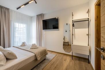 House with terrace Vodice, North Dalmatia