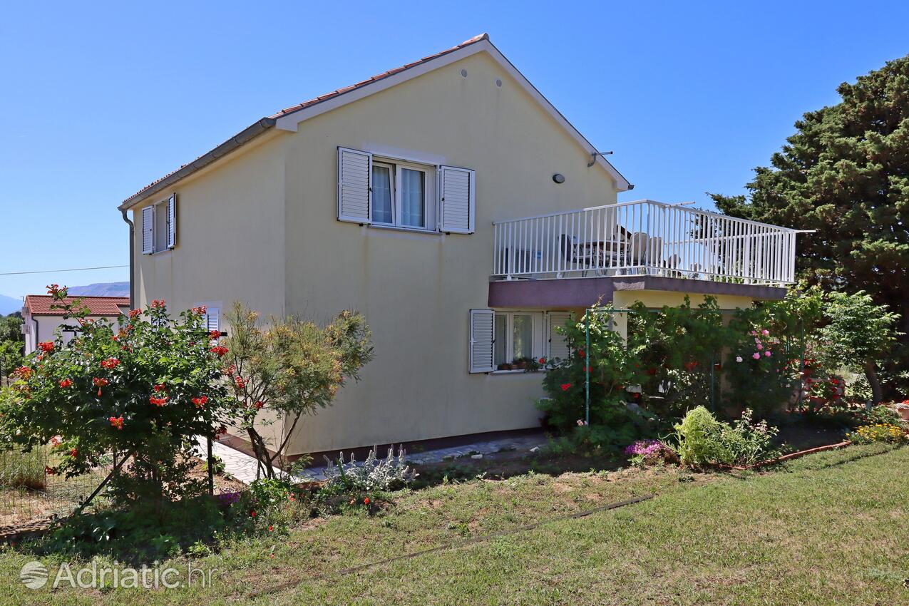 Apartments with parking space Lopar, Rab - 25086