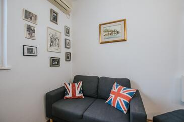 Apartmanok parkolóhellyel Trogir - 25102