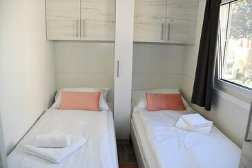 Ferienwohnungen am Meer Pakostane (Biograd) - 25108