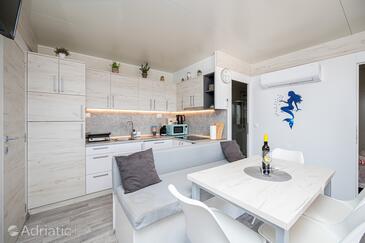 Appartementen aan zee Pakostane, Biograd - 25108